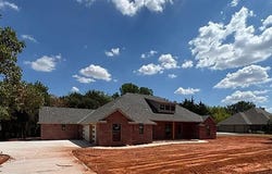 1544 Townsend Glen, Blanchard, OK 73010
