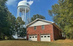 310 SHELTON Loop, Selmer, TN 38375