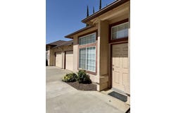 411 E Prospect Avenue, Exeter, CA 93221