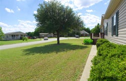 115 Candlewood Circle, Gainesville, TX 76240