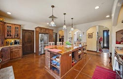 8200 Abbey Rd, Pueblo, CO 81004