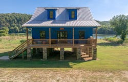 3780 River Road, Guion, AR 72540-0000