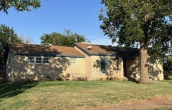 116 Barb Street, Roby, TX 79543