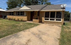 722 Locust Drive, Jonesboro, AR 72401