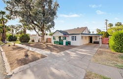 1524 E EARLL Drive, Phoenix, AZ 85014
