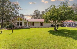 749 State Highway HH, Alton, MO 65606