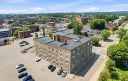 41 Chatham St, Worcester, MA 01609
