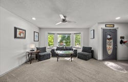 1706 E Evergreen Ct, Derby, KS 67037