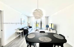 1155 Brickell Bay Dr, Miami, FL 33131