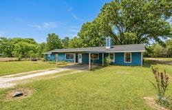 209 Pierce Drive, Mabank, TX 75156