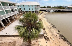 550 1st St, Cedar Key, FL 32625