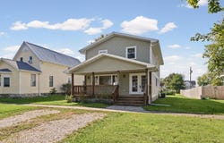 218 E Orleans Street, Paxton, IL 60957