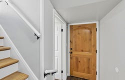 780 Goettingen St, San Francisco, CA 94134