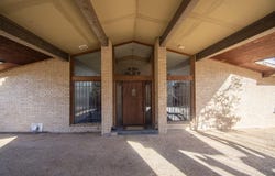 4 WINDSOR Road, Amarillo, TX 79124-5715