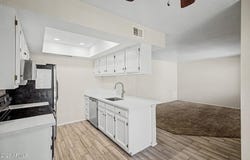 520 N STAPLEY Drive, Mesa, AZ 85203