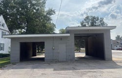 33 E Elm Street, Aviston, IL 62216