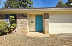 1707 Preston Dr, Longview, TX 75604