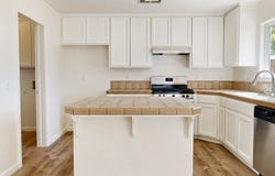 736 Morris, Madera, CA 93637
