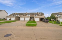 4902 Algonquin Drive, Cedar Falls, IA 50613