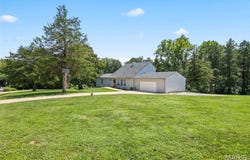 180 Cedargate Drive, Dittmer, MO 63023