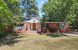 6 Lindsey Ln, Longview, TX 75601
