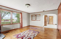 385 S Ely Highway, Ithaca, MI 48847