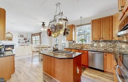 1 HOGAN CIR, MIDDLETOWN, DE 19709