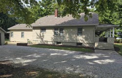 18923 IL Route 9, Pekin, IL 61554