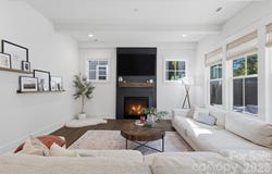 5212 Lynnville Avenue, Charlotte, NC 28205