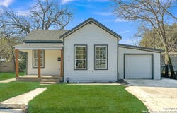 219 Saint James, San Antonio, TX 78202
