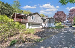 48 Mountain Street, Derby, CT 06418