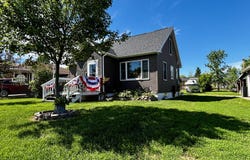 212 W 9th Ave, Sault Ste Marie, MI 49783