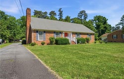 104 Pine Ave, Franklin, VA 23851