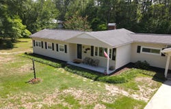 202 Walnut Avenue, Hamlet, NC 28345