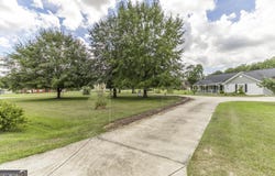 659 Kewanee Drive, Byron, GA 31008