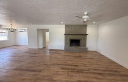 911 S 4th Street, Artesia, NM 88210