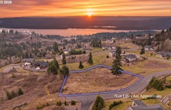 202 WINDY RIVER Rd, Kalama, WA 98625