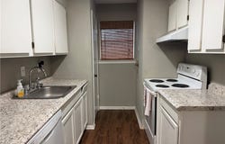 923 Vance Jackson, San Antonio, TX 78201