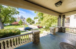 1574 S 79th St, West Allis, WI 53214