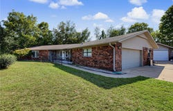 3024 W Perry Road, Rogers, AR 72756