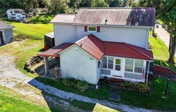 336 Upper Railroad Street, Killbuck, OH 44637