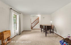 4171 N Thomas Road, Freeland, MI 48623