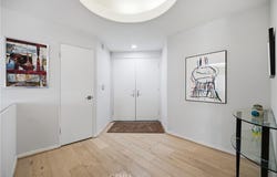 12841 Bloomfield Street, Studio City, CA 91604