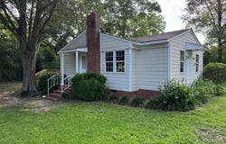 4044 Nc Highway 50, Maple Hill, NC 28454