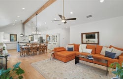 2656 River Bend Rd, Smithville, TX 78957