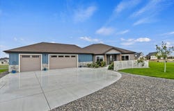 377 Skyline Dr, Rupert, ID 83350