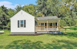 8031 Bent Mountain Rd, Roanoke, VA 24018