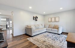 28752 Milton Avenue, Warren, MI 48092