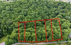 ORCHARD Drive, Pembroke, VA 24136