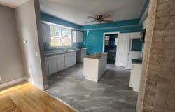 280 6th Avenue, Manistee, MI 49660